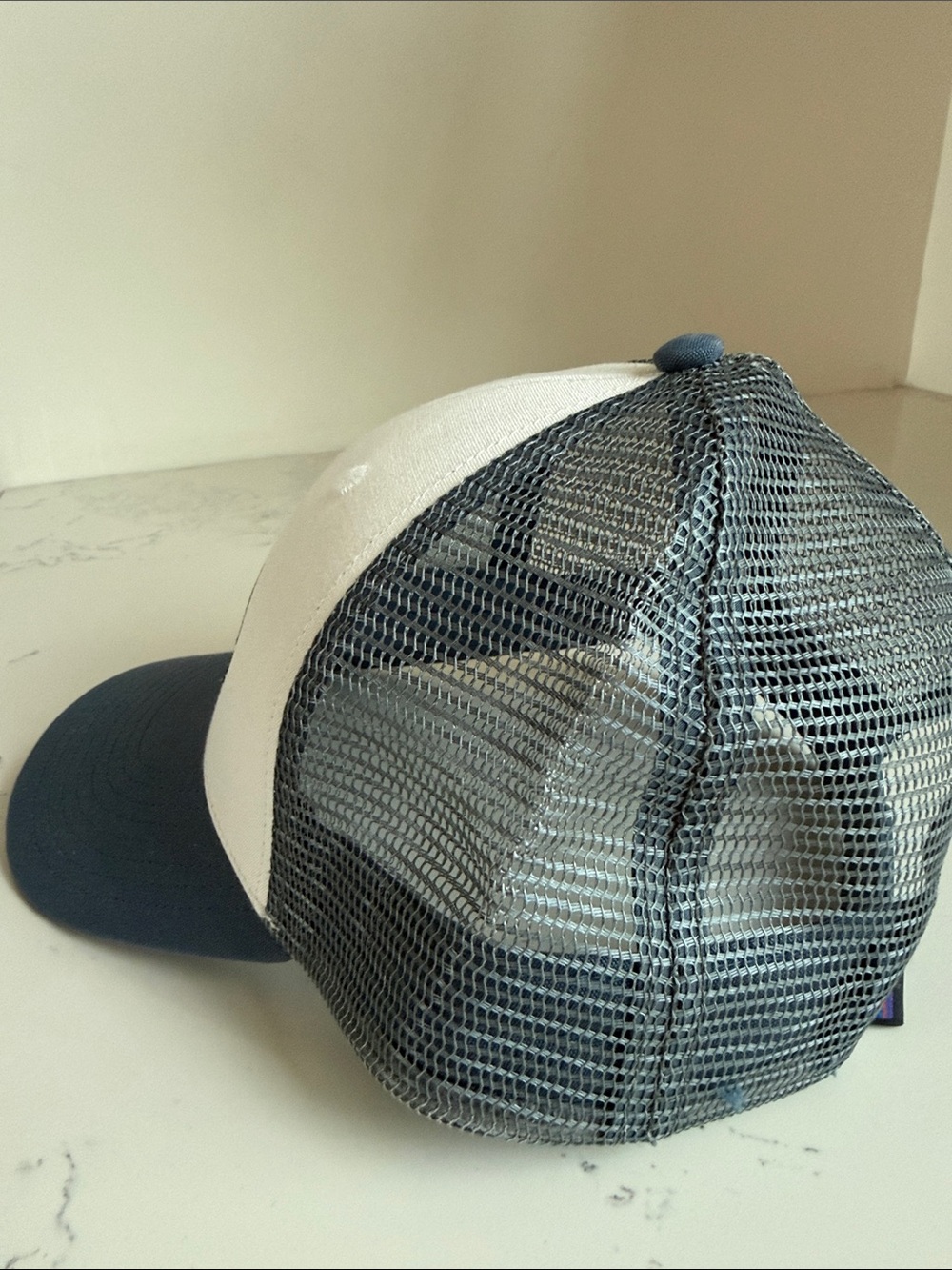 Patagonia trucker hat Mountains Blue Grey Color Mesh Adjustable - Picture 3 of 8